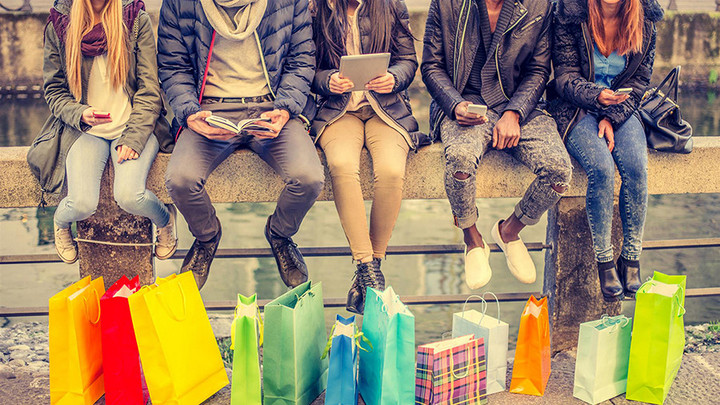 Digital Transformation in Customer Communication: Win-Win Situations for Customers and Brands